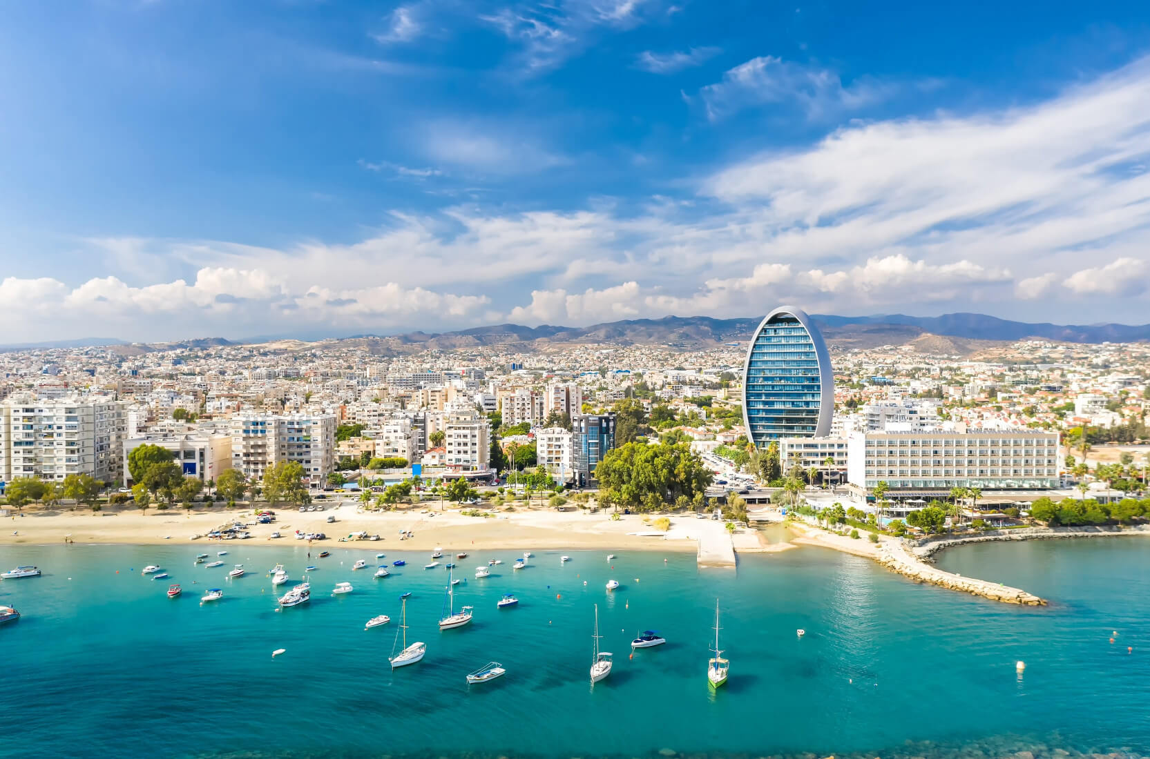 Кипр стал членом ЕС 1 мая 2004 года